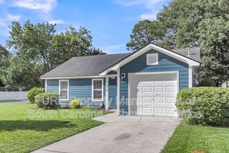 Building Photo - 9870 Levenshall Dr