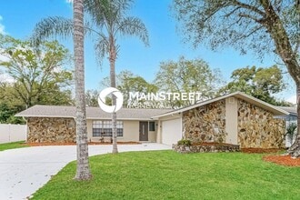 Building Photo - 17604 Meadowbridge Dr
