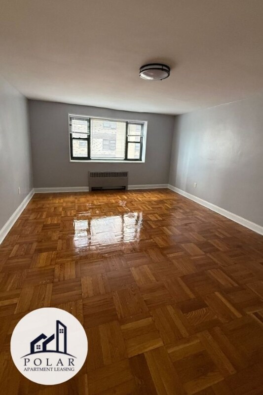 Foto principal - 56 S Munn Ave