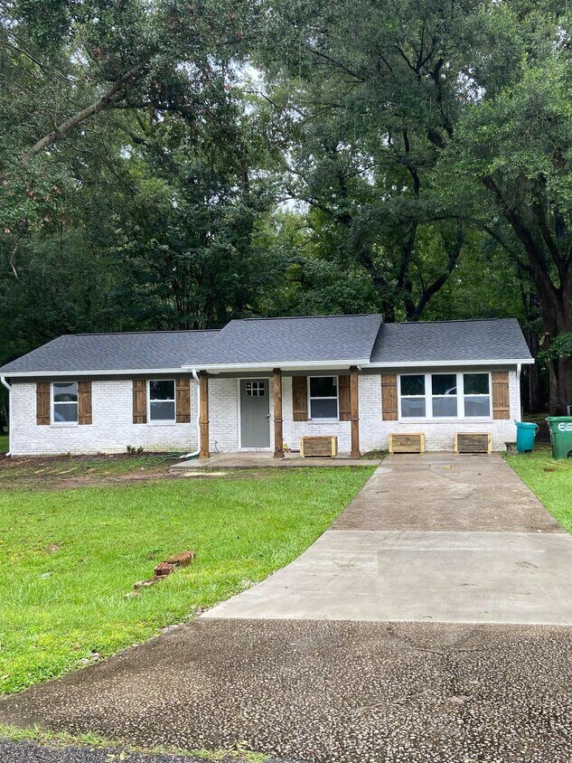 3644 Woodhill Dr, Tallahassee, FL 32303 House Rental in Tallahassee