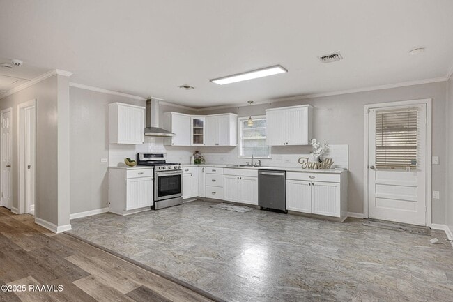 Building Photo - 509 San Jacinto Cir