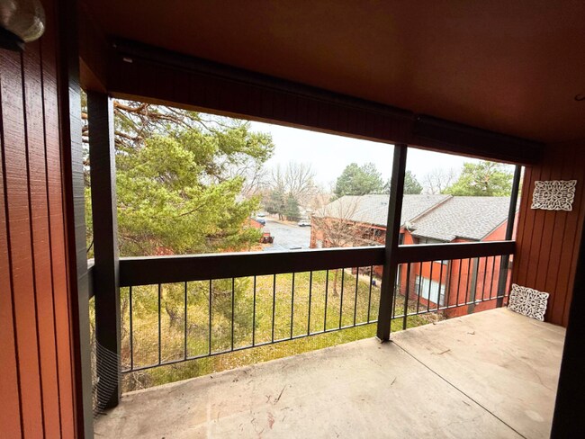 Building Photo - 1625 W Elizabeth St