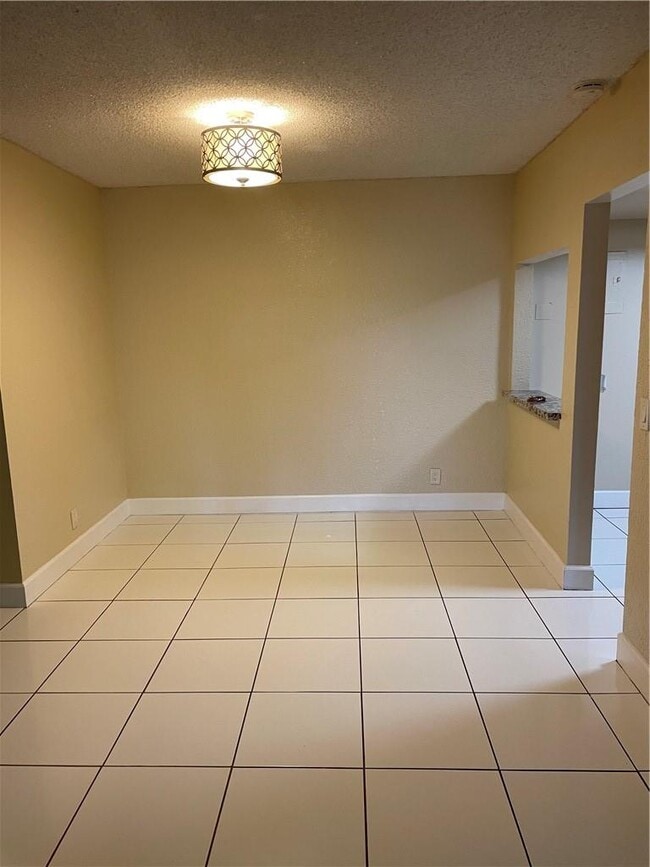 Building Photo - 5850 NW 57th Ave