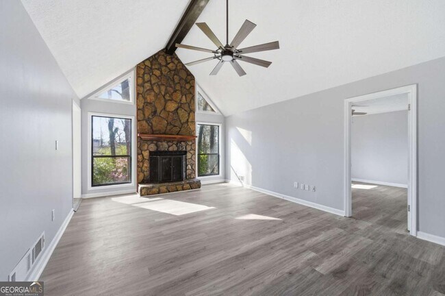 Building Photo - 4380 Cary Dr SW