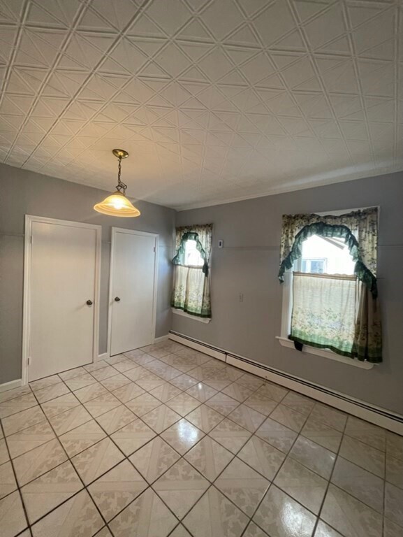 4 Conduit St Unit 1, Lawrence, MA 01841 Room for Rent in Lawrence, MA