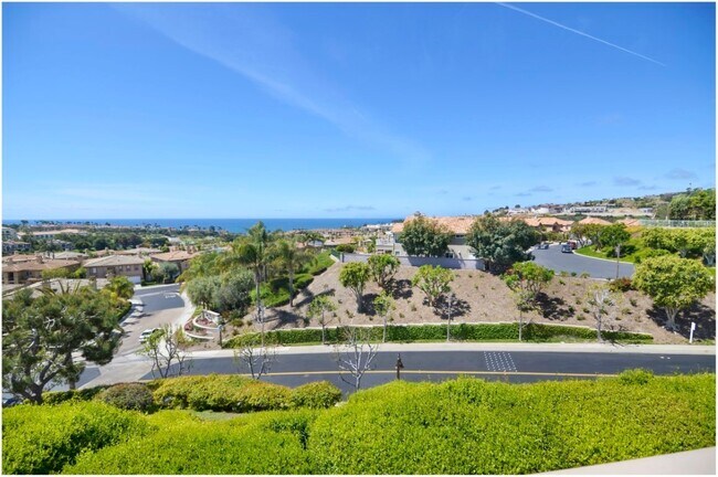 Foto del edificio - Stunning OCEAN VIEW Condo!