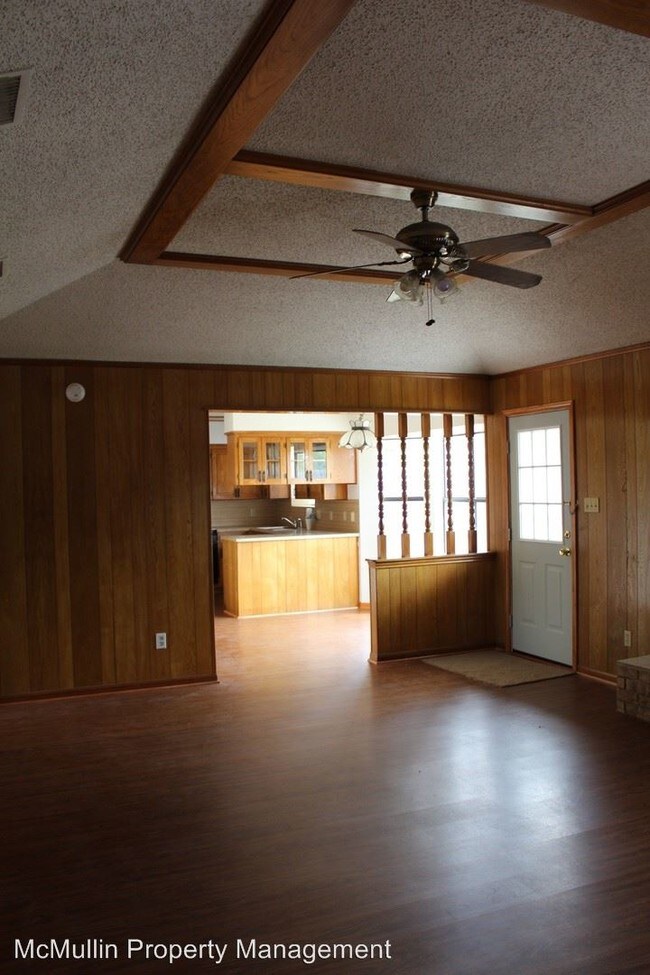 Building Photo - 3 br, 2 bath House - 2310 Whitney
