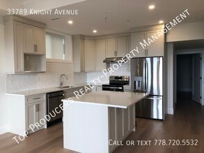 Building Photo - 33789 Knight Ave