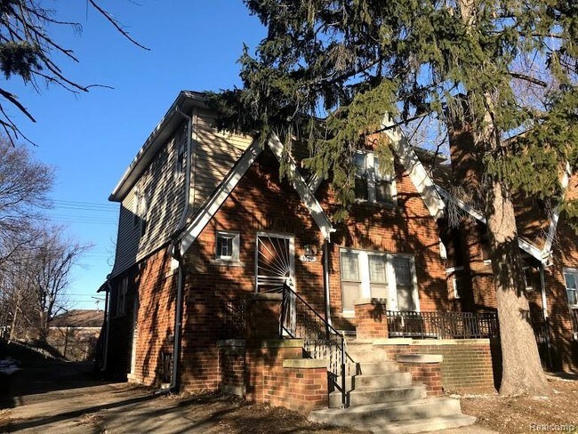 Building Photo - 5967 Courville St