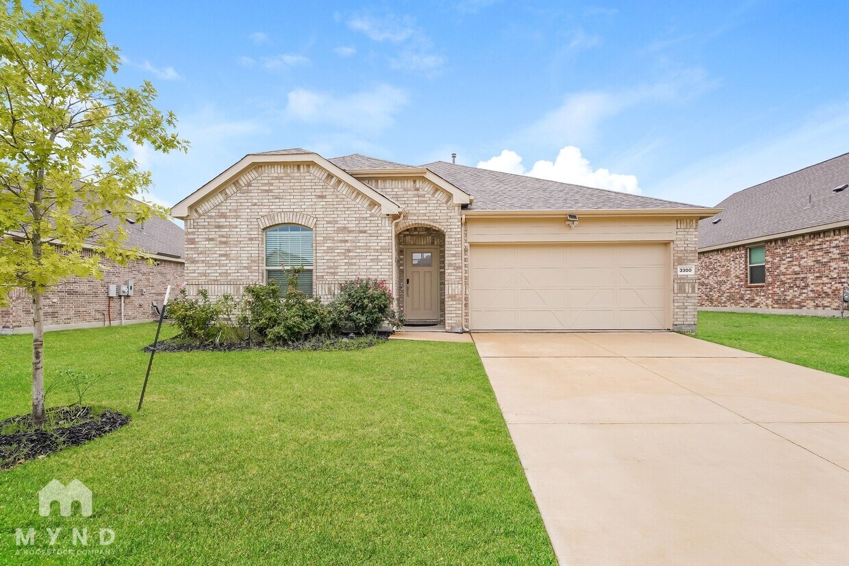 Foto principal - 3300 Layla Creek Dr