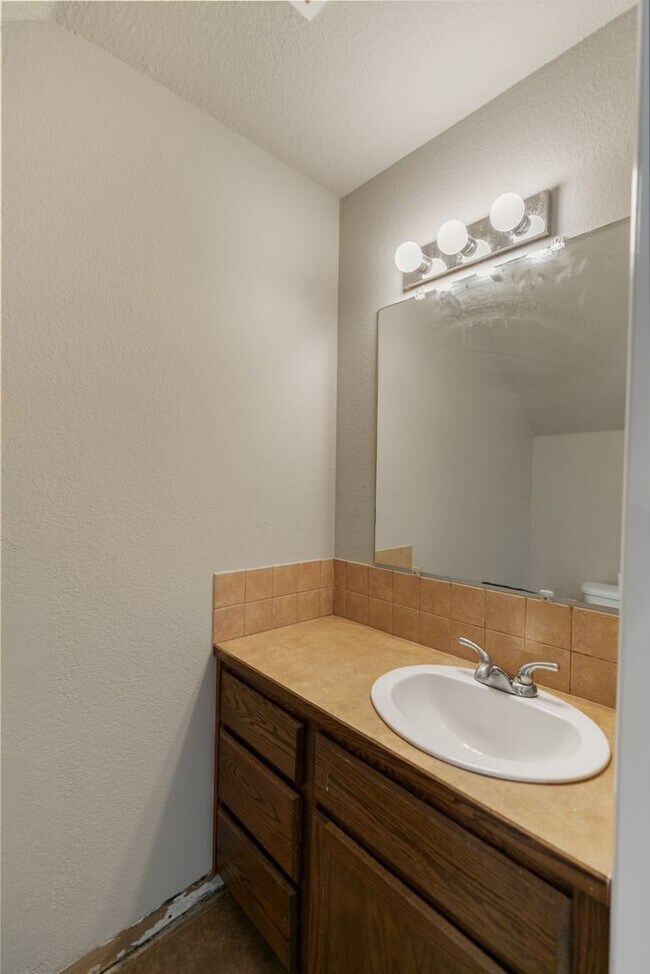 Foto del edificio - Siloam TownHome