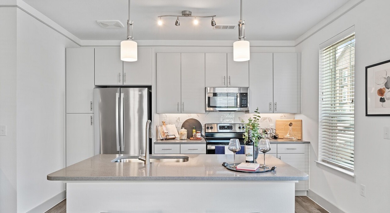 Foto principal - 1700 Katy Fort Bend Rd