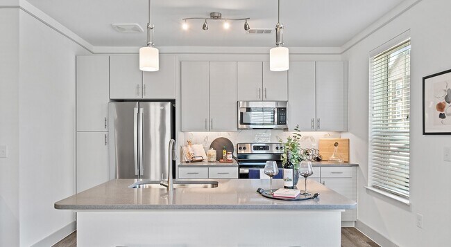 Foto del edificio - 1700 Katy For Bend Rd