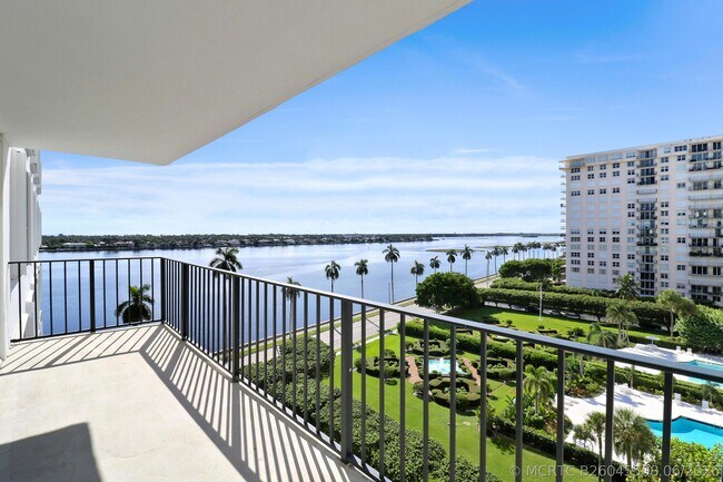 Foto del edificio - 1701 S Flagler Dr