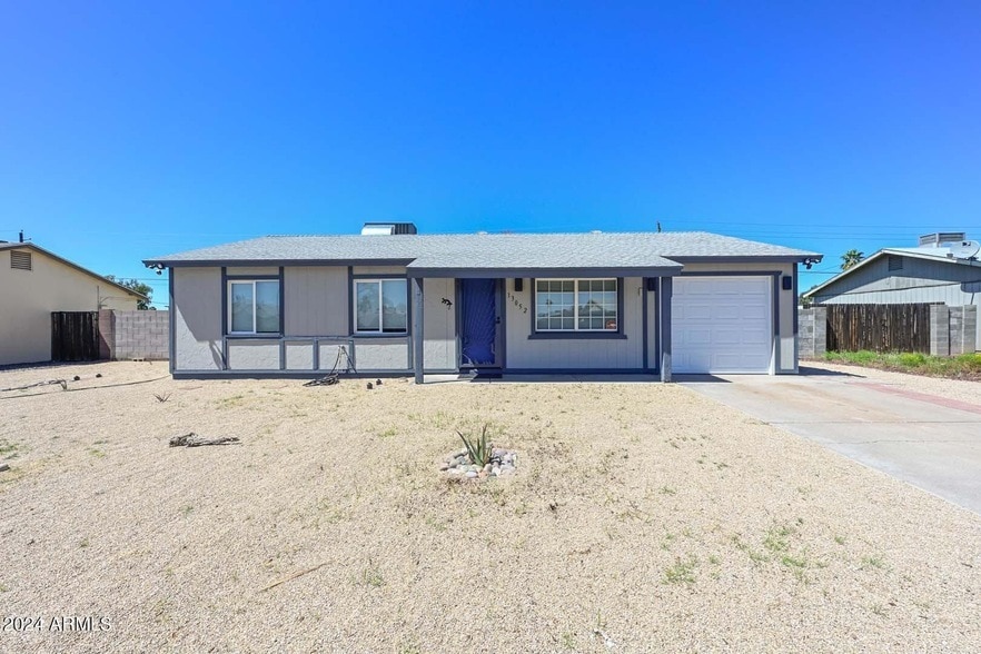 Primary Photo - 13052 N 40th Pl
