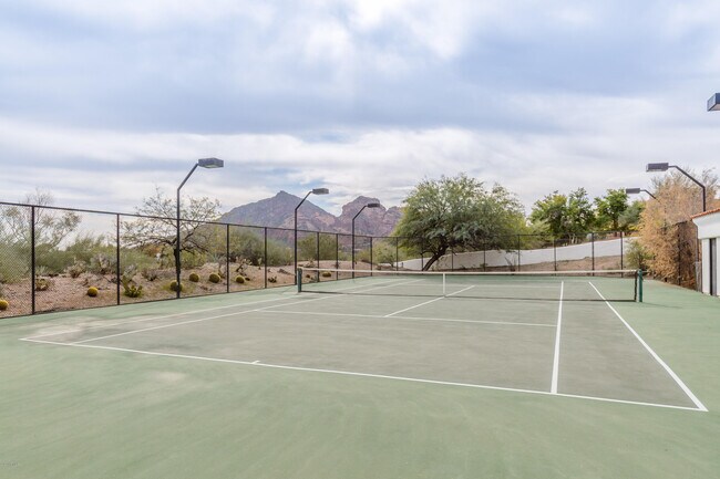 Foto del edificio - 6821 N 46th St
