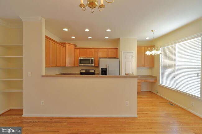 Building Photo - 105 Seaspray Terrace