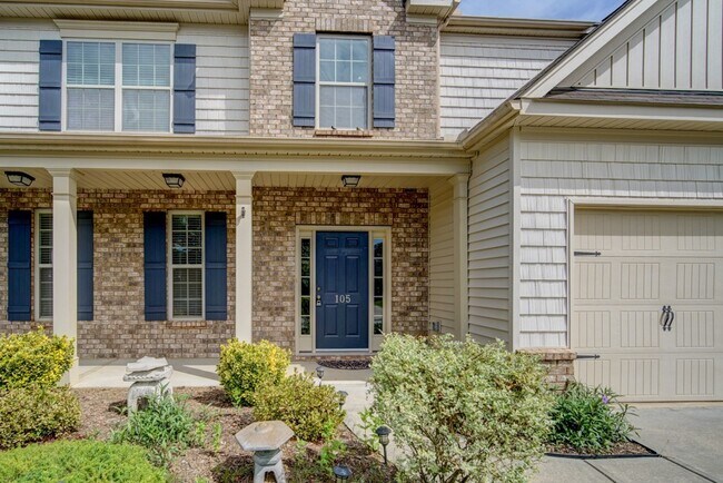 Foto del edificio - Gorgeous 4/5 BR, 3 BA, 2 Car Garage Home with Fenced Backyard and Large Storage Unit