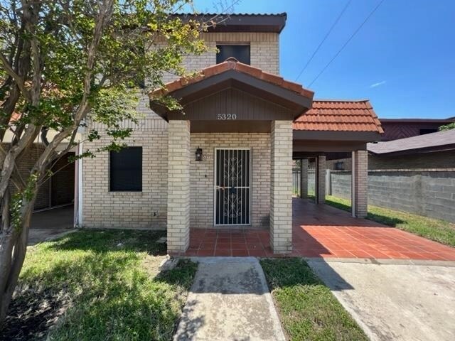 Building Photo - 5320 Cypress Dr