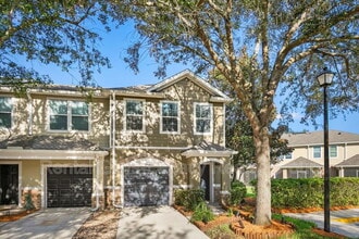 Building Photo - 13354 Solar Dr