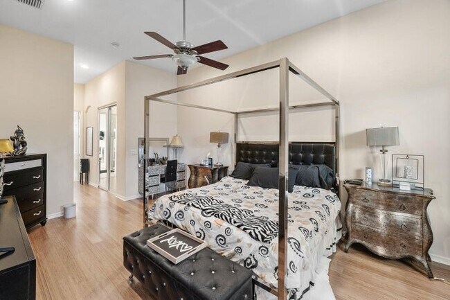 Building Photo - 12196 Landrum Way
