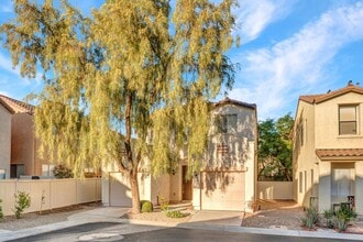 Building Photo - 7983 Cook Islands Ct