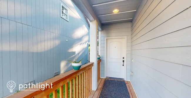 Foto del edificio - 138 SW Marcia Way, Port Orchard, WA, 98366