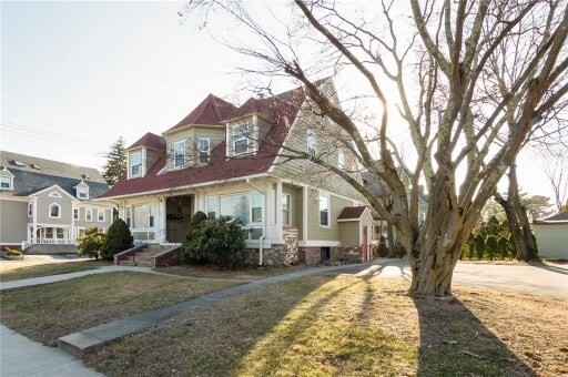 Building Photo - 1283 Narragansett Blvd
