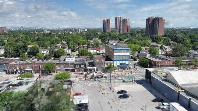  - 2938 Danforth Ave