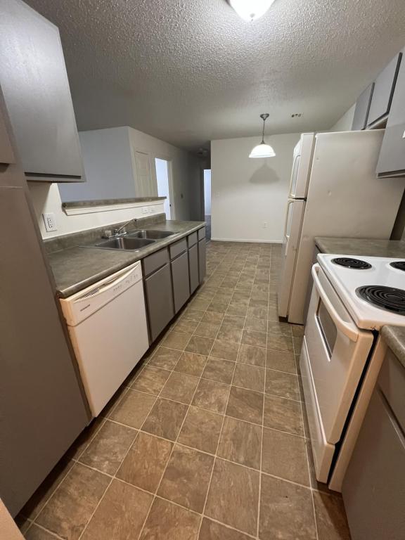 Foto del edificio - Highland 802 Shepherd St Apt 4