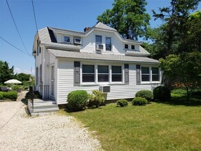 Building Photo - 252 Asharoken Ave