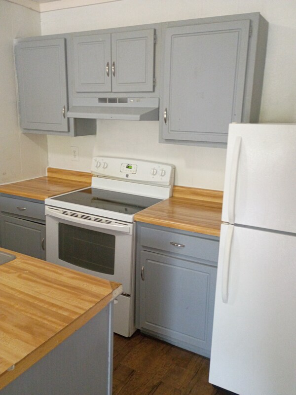 Foto principal - 712 Old Roane St