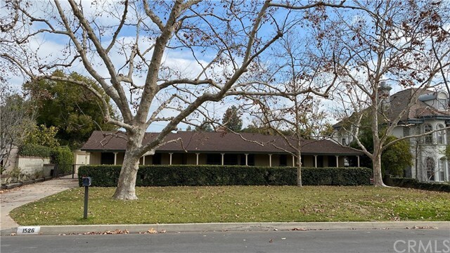 Building Photo - 1526 Hyland Ave