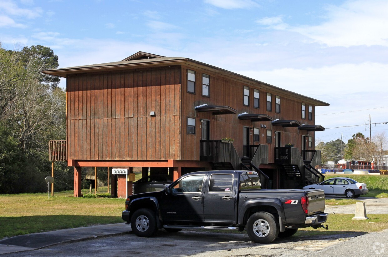 Building Photo - 1195 Melody