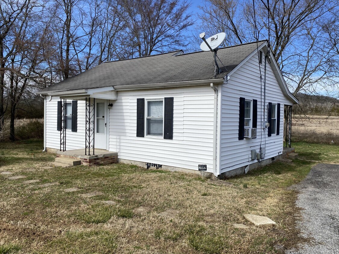 Primary Photo - 3121 E Jefferson Pike