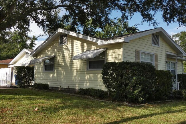 Foto del edificio - 700 31st Ave N