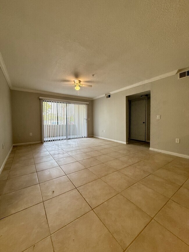 Foto del edificio - 800 Boardwalk Dr