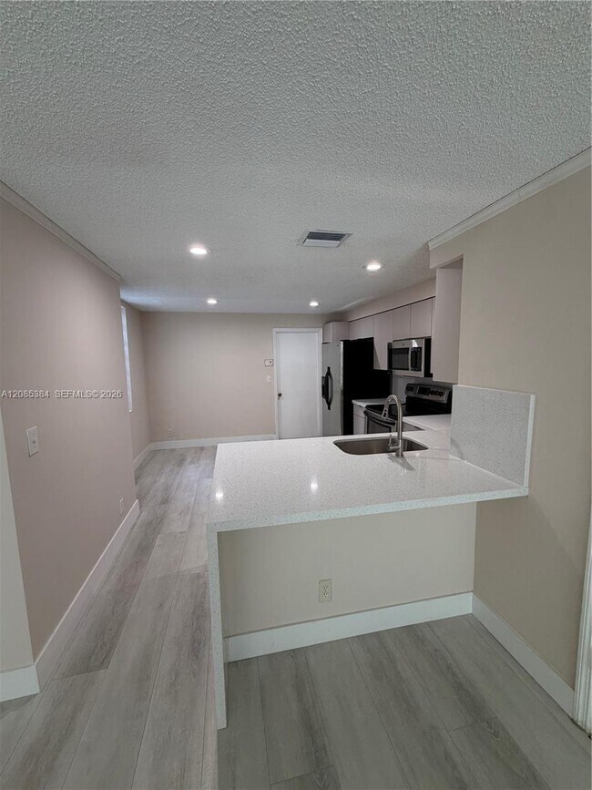 Foto del edificio - 1506 Coronado Rd