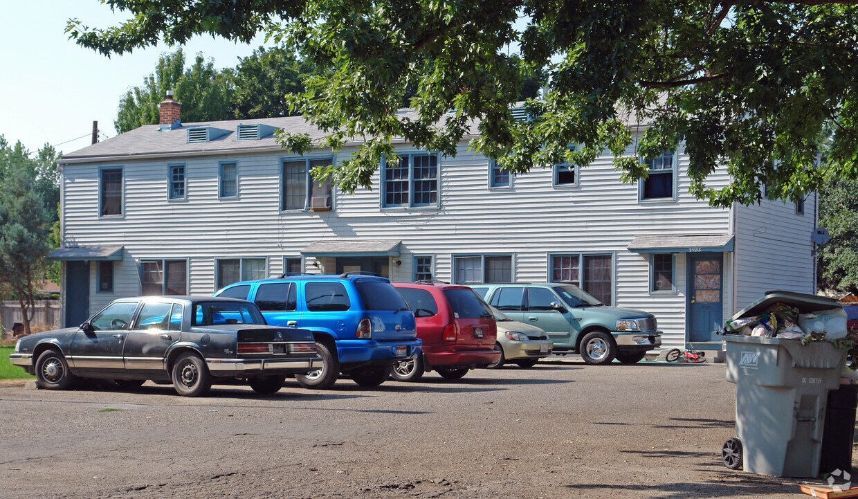 Foto del edificio - 3922-3932 W Pershing Dr
