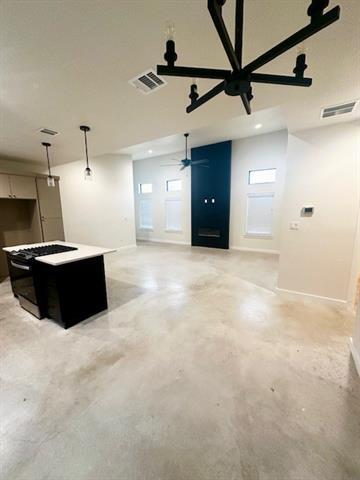 Building Photo - 201 Owens