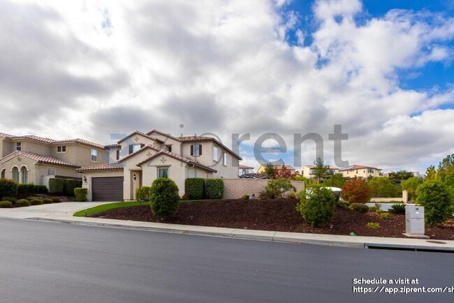 Foto del edificio - 1538 Avila Ln