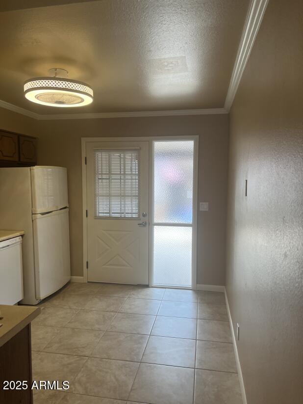 Foto del edificio - 5812 E Albany St