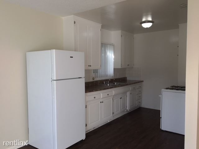Building Photo - 4905 Pinafore St