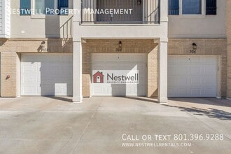 Building Photo - 4716 W Grady Ln