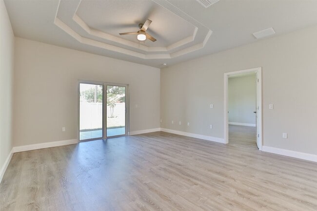 Building Photo - 44 Easterly Pl