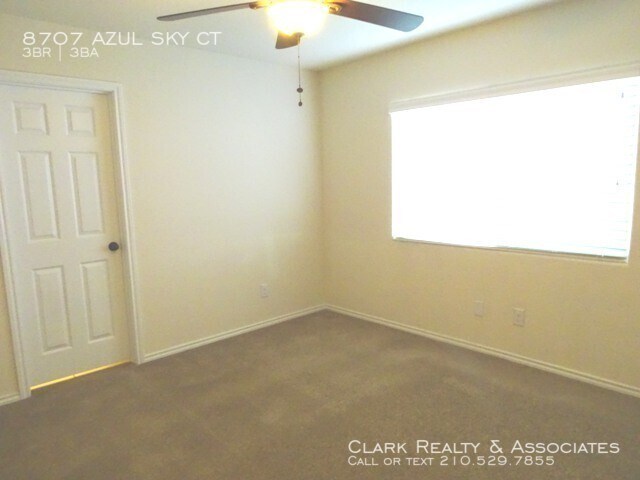Building Photo - 8707 Azul Sky Ct., Converse, TX. 78109