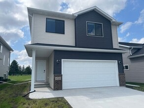 Building Photo - 6754 72nd AvenueS