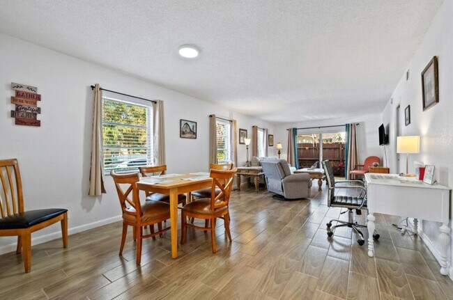 Foto del edificio - 308 Southwind 1 Ct
