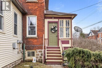 Building Photo - 10 Glen Ave