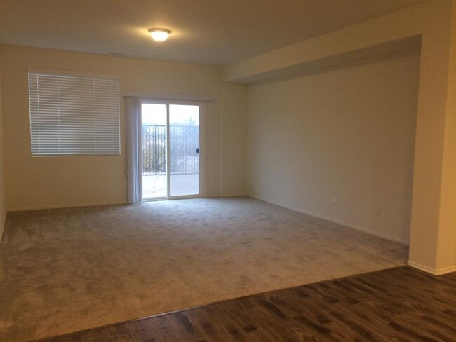 Building Photo - 14966 Paseo Verde Pl
